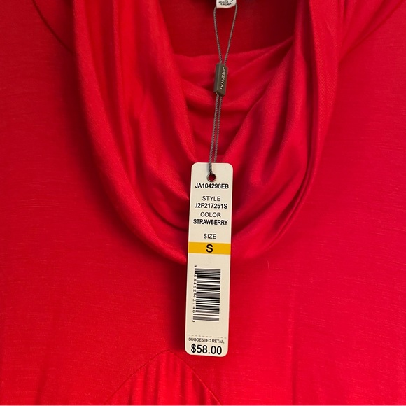 Joseph Abboud Turtleneck Tunic in Red. Size: Small, NEW with tag. 95% Rayon - Picture 9 of 10